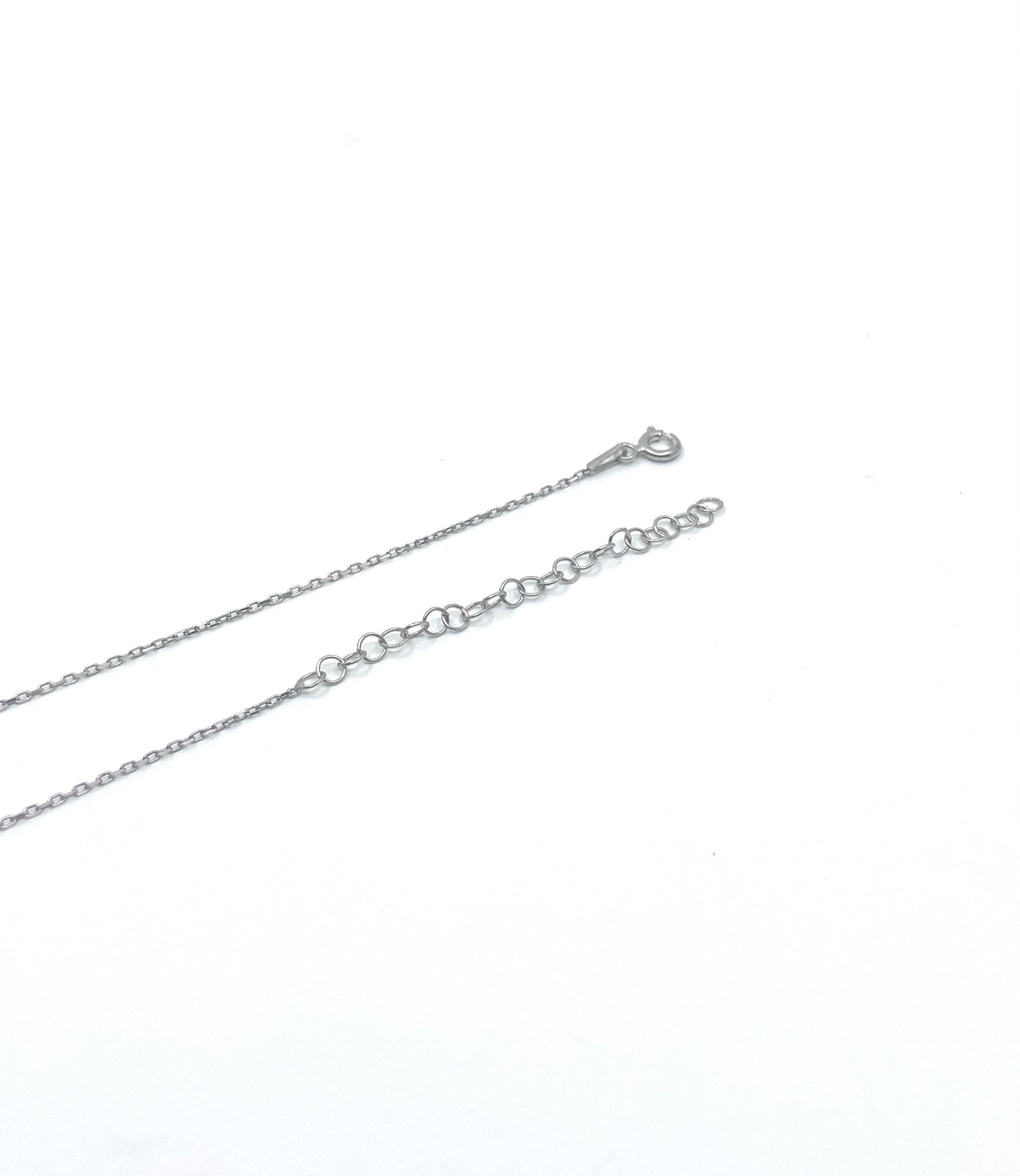 Extension and spring ring closure of the necklace 